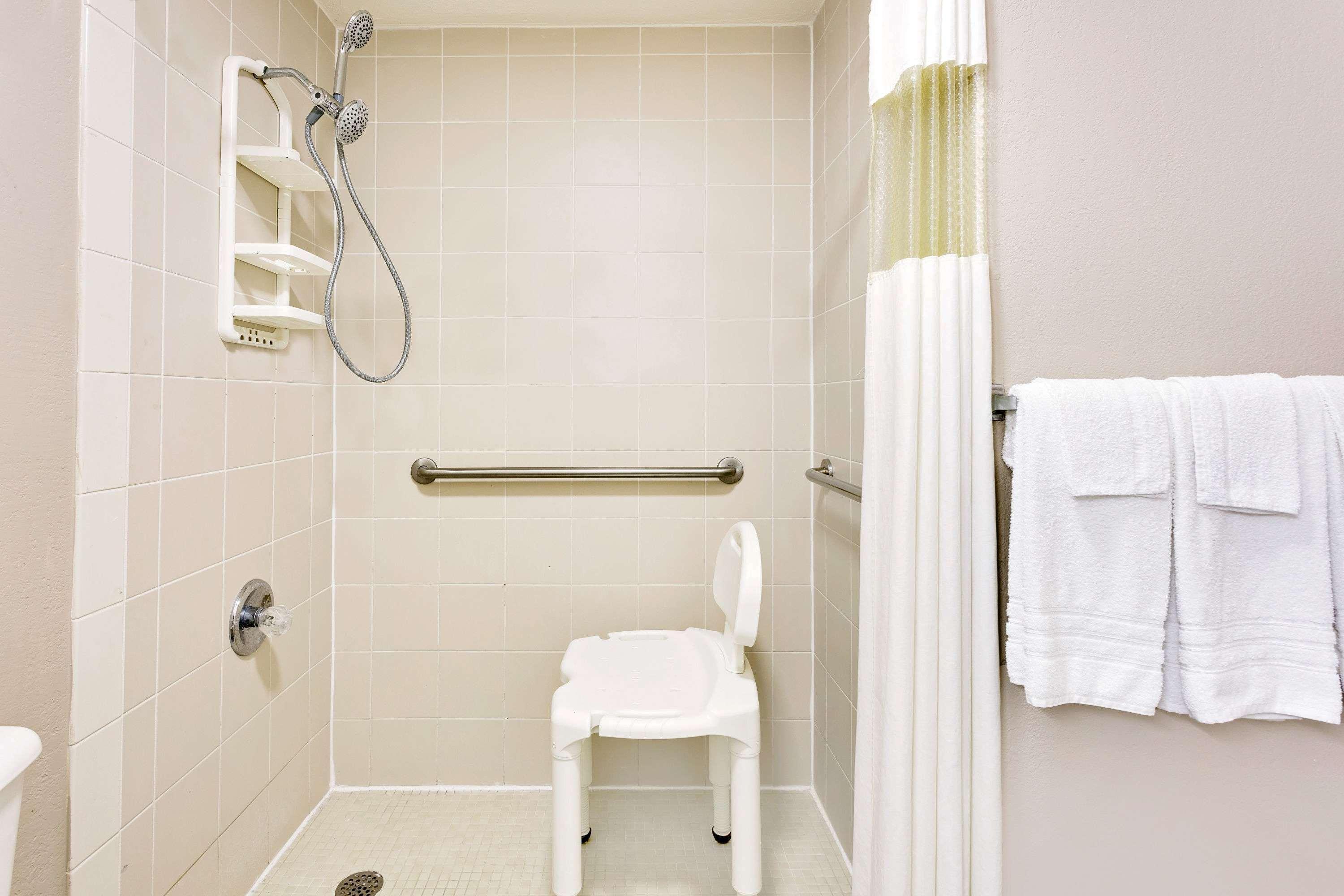 Super 8 By Wyndham Athens Motel Luaran gambar